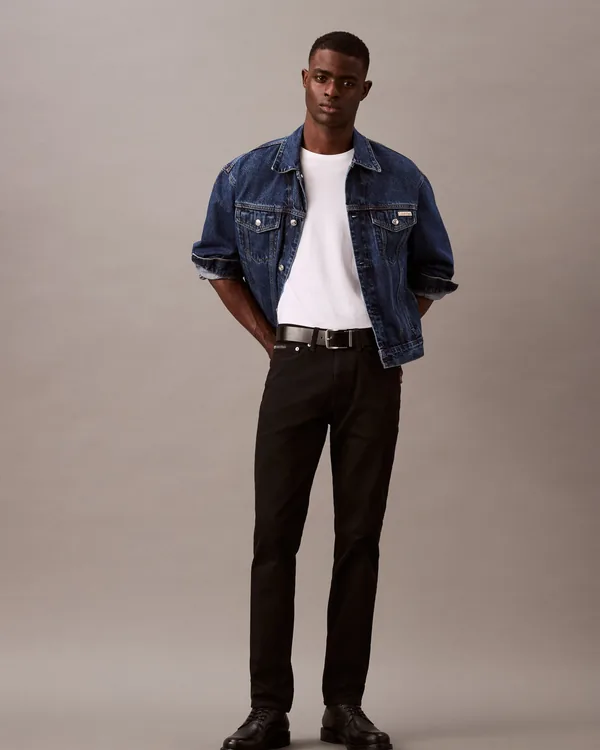 Calvin Klein Slim Jeans in Forever Black