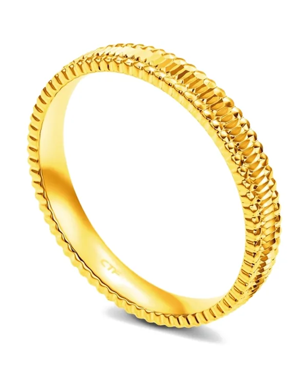 Chow Tai Fook Ripple 999 Gold Ring in Gold